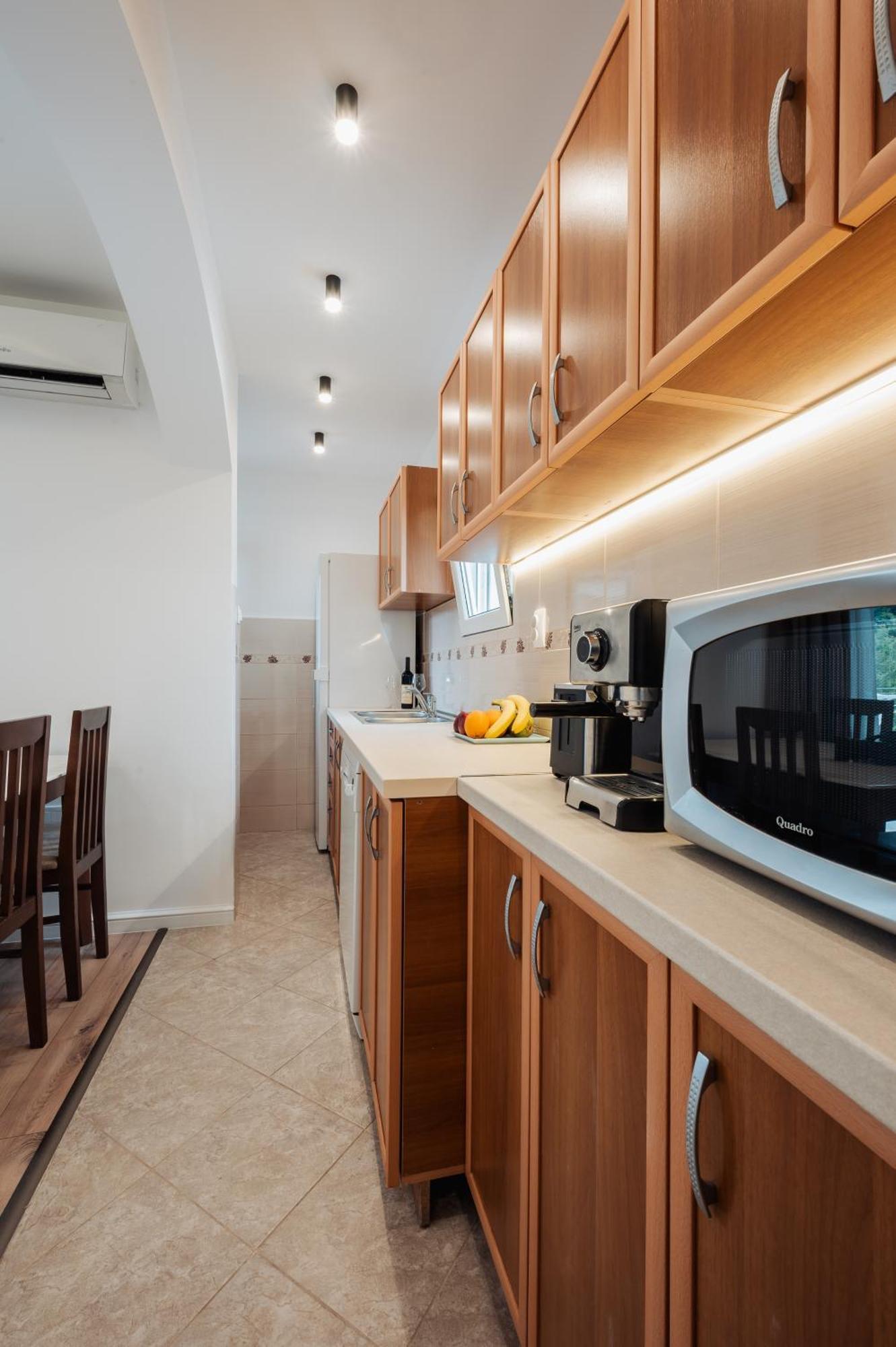 Luxury Apartments Ivanovic Тиват Экстерьер фото