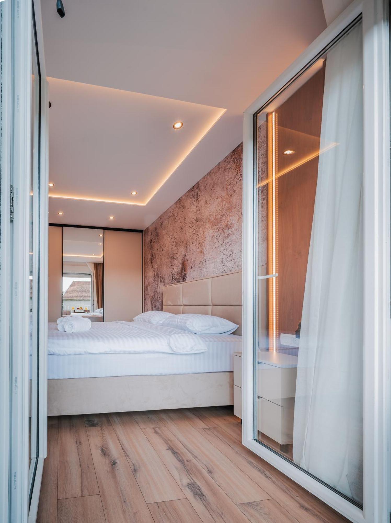 Luxury Apartments Ivanovic Тиват Экстерьер фото